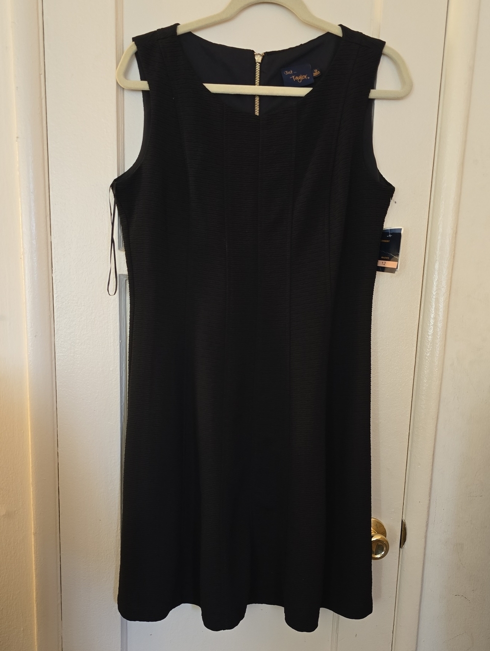 Just...Taylor Black Sleeveless A-Line Dress